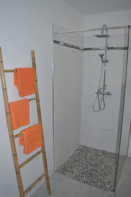 Les Villas Du Bambou - Villa Paprika Jusqu'A 6 Pers Le Gosier  Exteriör bild